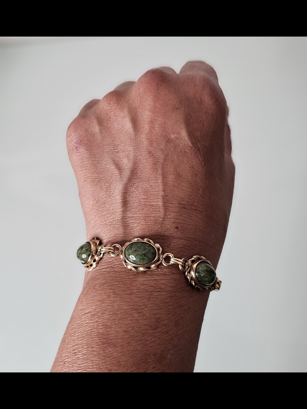 Vintage Krementz 1950's Mid-Century Gold-Tone Bracelet with Green Stone Accents